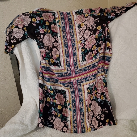 P.J. SALVAGE O.C. CALIFORNIA KIMONO XS NEW WITH TAGS! - Picture 8 of 14